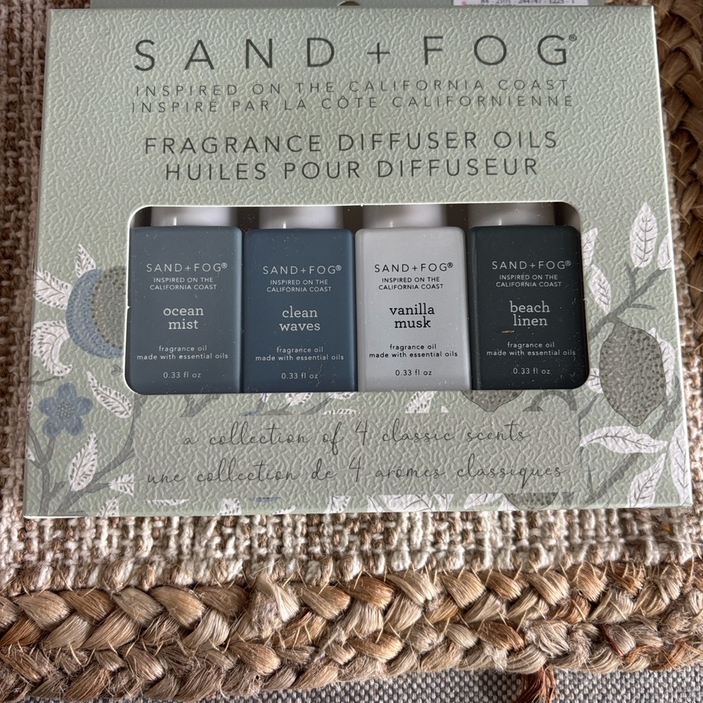 SAND + FOG Fragrance Diffuser Oils Set - Blue and White